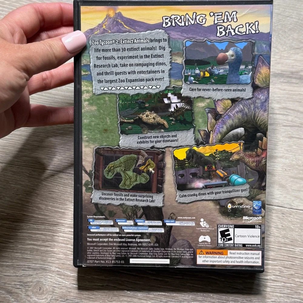 Zoo Tycoon 2 Extinct Animals Expansion Pack PC CD Microsoft 2007 Simulation Game